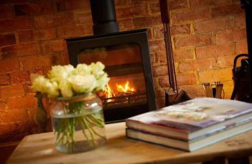 Evenley Casa | The Matchbox