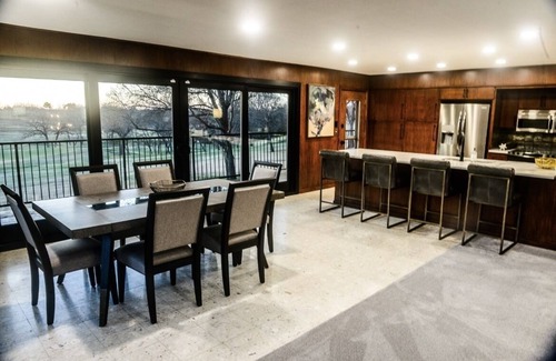 Ardmore Casa | The Maxwell House