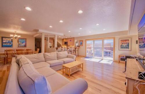 Highland Woods Casa | The Meadows - Ski Lease - Extended 30 Plus Days