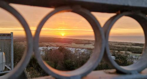 Pendine Apartamento | The Mermaids Watch Pendine DOG FRIENDLY with Cymru Holidays