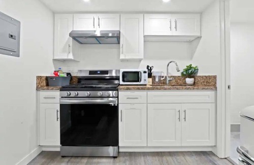 Huntington Park Apartamento | The Metro Loft Hideout