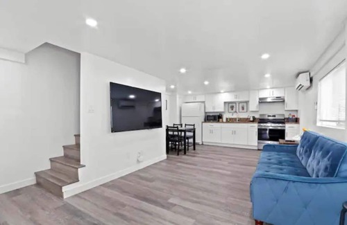 Huntington Park Apartamento | The Metro Loft Retreat