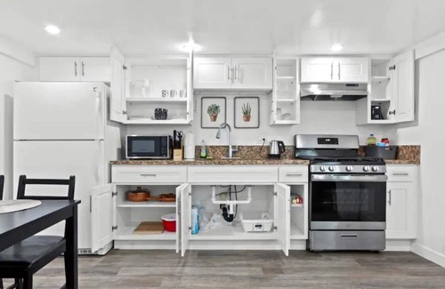 Huntington Park Apartamento | The Metro Loft Retreat