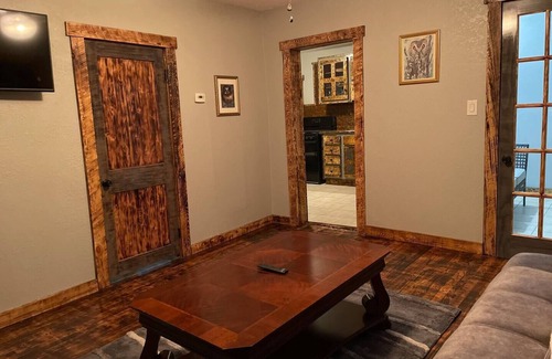 Deadwood Casa | The Miner's Getaway in Lead, SD