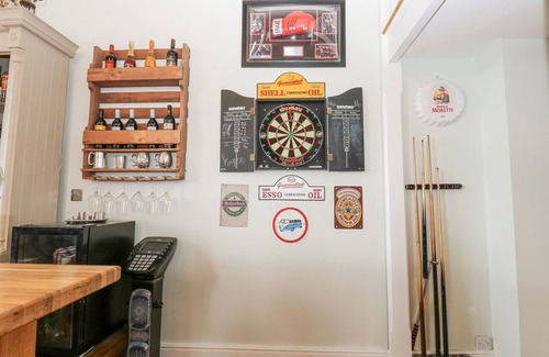 Stanley Cabaña | THE MINERS HALL RETREAT, family friendly in Stanley, County Durham