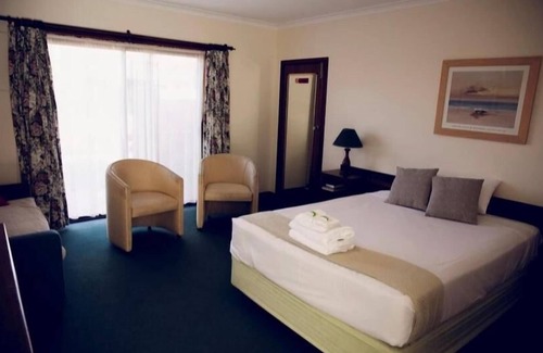 Somerville Hotel | The Miners Rest Motel