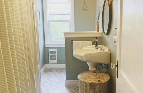 Shelburne Cabaña | THE MINT ROSE COTTAGE