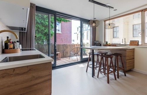 Zandvoort Casa | The Modern Burrow