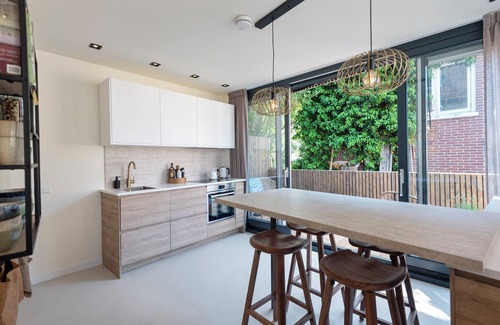 Zandvoort Casa | The Modern Burrow