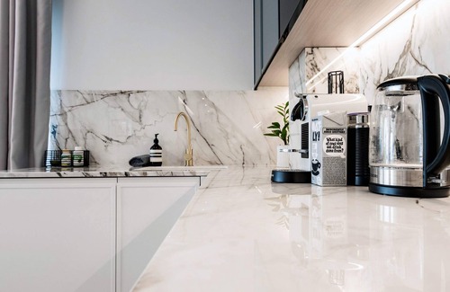 Brondesbury Park Apartamento | The Modern Glasshouse - by Out of Office Lifestyle