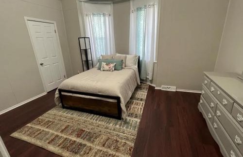 Uniontown Apartamento | The Modern Victorian