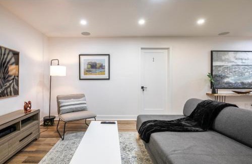 Ottawa Division Casa | The monarch