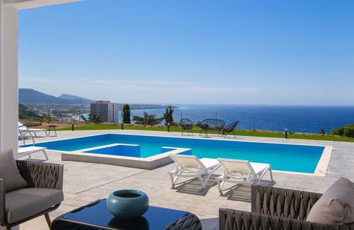 Ixia Villa | La Villa Monthe Smith - Villa de la ciudad de Rodas