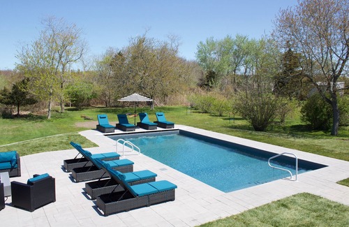 West Dennis Casa | The Moor-A-Sea: 128-D West Dennis – Heated Pool, Walk to Beach