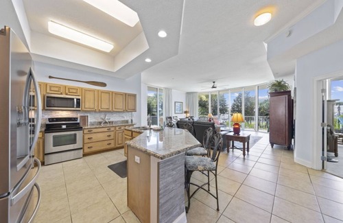 Orange Beach Condominio | The Moorings 101 | Balcony