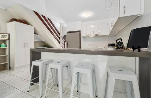 Yorkeys Knob Apartamento | The Moorings at Yorkeys Knob
