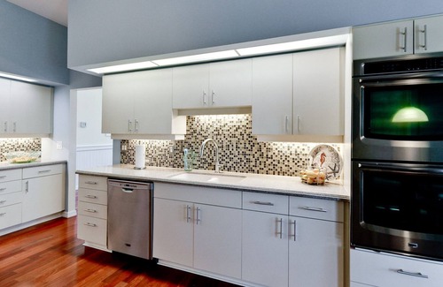 Palmetto Casa | Los amarres! Traiga su bote a esta casa recientemente renovada con piscina privada