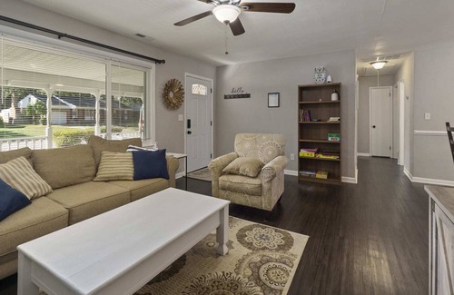 Norfolk - Virginia Beach Casa | The Morgan Trail House