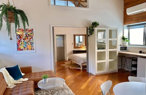 Geelong Apartamento | The Morrison Stables- Walking distance to the Geelong CBD