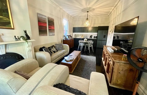 Mosman Casa | The Mosman Cottage @ Alegria