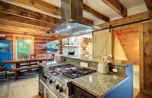 Apple Ridge Casa | The Most Amazing View in Blowing Rock