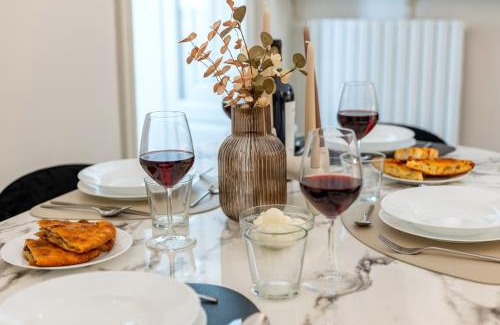 Bari City Centre Apartamento | The Most HISTORIC Apartment in the CENTRE of BARI near Parking
