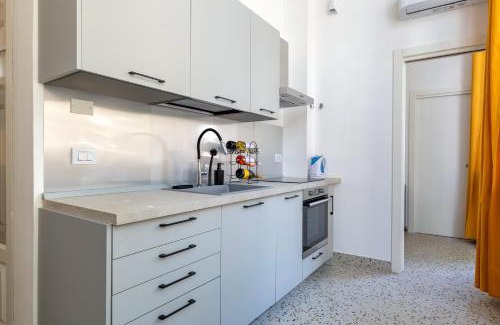 Bari City Centre Apartamento | The Most HISTORIC Apartment in the CENTRE of BARI near Parking