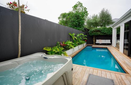 Mount Maunganui Casa | The Mount Retreat By Aotearoa Escapes