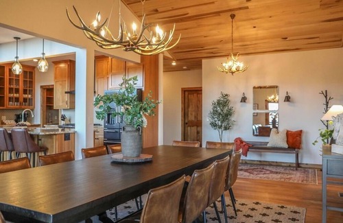McGaheysville Cabina | The Mountain Mansion