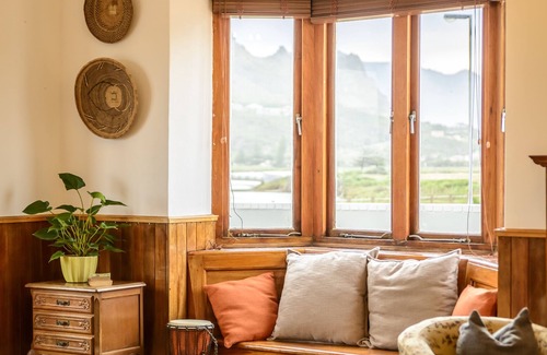 Muizenberg Cama Y Desayuno | The Muize