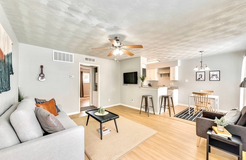 Old East Dallas Apartamento | The Munger Proper + Spa Pool
