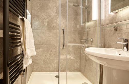 Southville Apartamento | The Mural - City Centre - Your Apartment