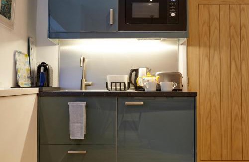 Southville Apartamento | The Mural - City Centre - Your Apartment