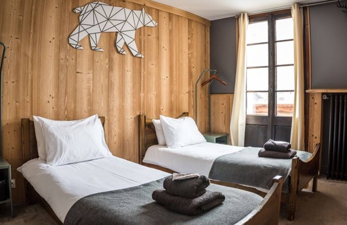 Morzine Cama Y Desayuno | The Nant