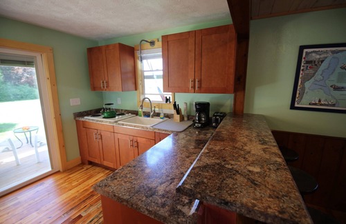 Lake Leelanau Complejo | The Narrows Yacht Club Flat