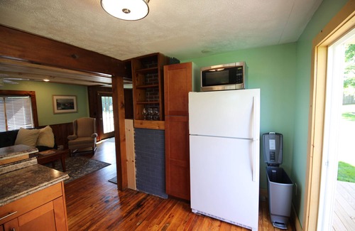 Lake Leelanau Complejo | The Narrows Yacht Club Flat