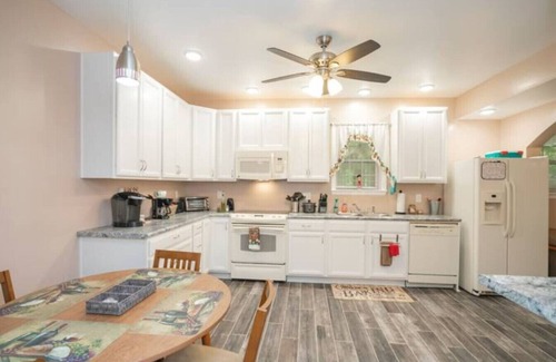 Nashville Apartamento | **The Nashville Nest! Minutes frm DT and Airport**