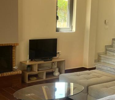 Nea Makri Casa | The Nea Makri Hideaway