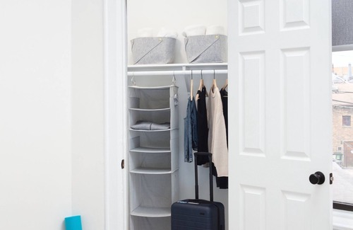 Park West Hotel | The Neighborhood Hotel - Lincoln Park 302 - One Bedroom w/ Patio