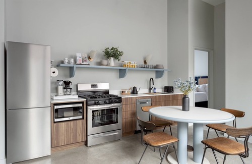 Near West Side Apartamento | The Neighborhood Hotel - Little Italy Two Bedroom
