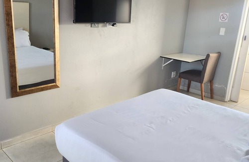 Vosloorus Cama Y Desayuno | The Nest B&B