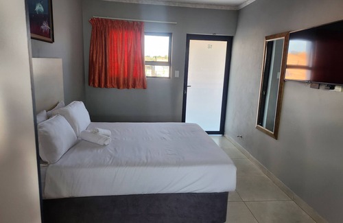 Vosloorus Cama Y Desayuno | The Nest B&B