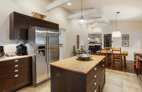 Chattanooga Cabina | The Nest | Home W/ Mtn Views | GREAT Location! | 3 Bed, 3.5 Bath