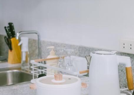 Las Pinas Apartamento | THE NEST LP-Stylish Condo near SM w/WIFI,NETFLIX
