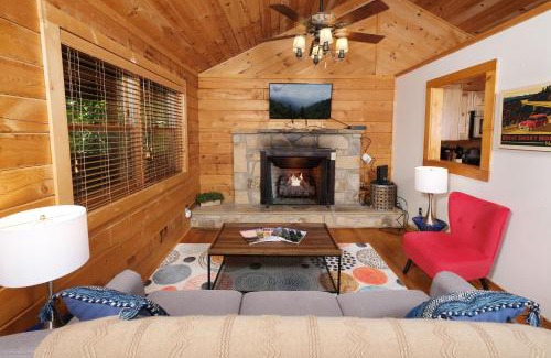Gatlinburg - Pigeon Forge Villa | The Nest