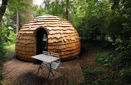 Saint-Aubin-le-Cloud Cabina | THE NID'GLOO