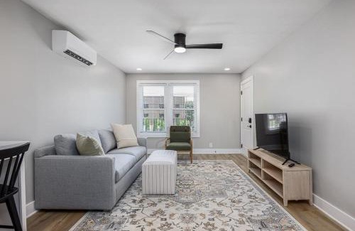 Hillsboro West End Apartamento | The Nomad by AvantStay Modern Comfort Near Downtown