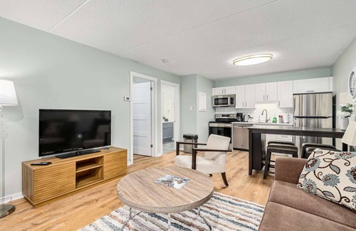 Collingwood Condominio | The Nordic - Central Collingwood Condo