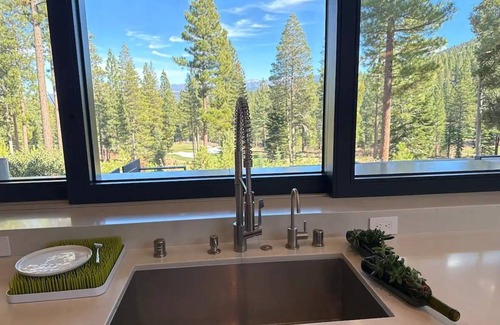 Truckee Casa | The Northstar Rat Pack Clubhouse