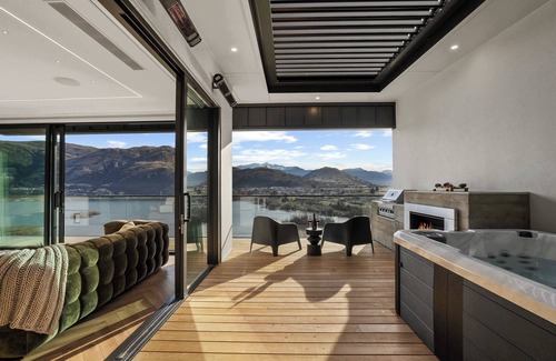 Kelvin Heights Casa | The Northview Residence